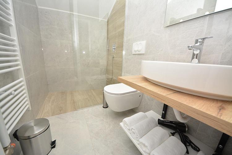 Apartament Miss Saray Sarajewo Zewnętrze zdjęcie